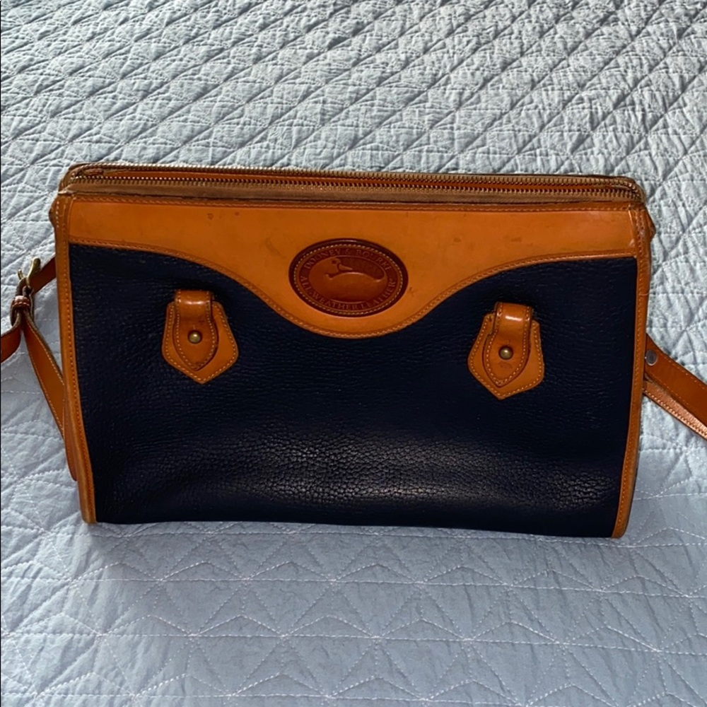 Dooney & Bourke Classic Black & Tan Purse